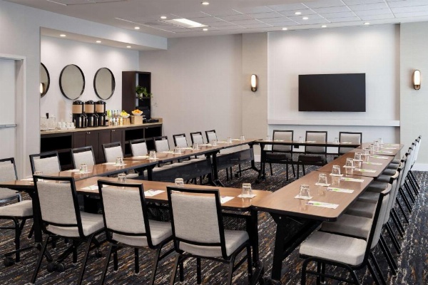 Hyatt Place at Anaheim Resort / Convention Center image 18