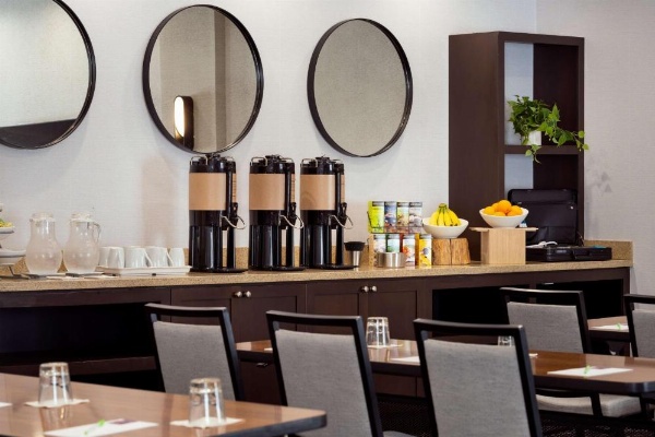 Hyatt Place at Anaheim Resort / Convention Center image 22