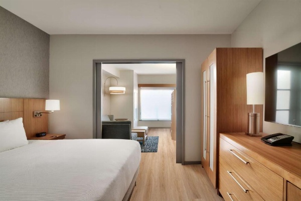 Hyatt Place at Anaheim Resort / Convention Center image 29